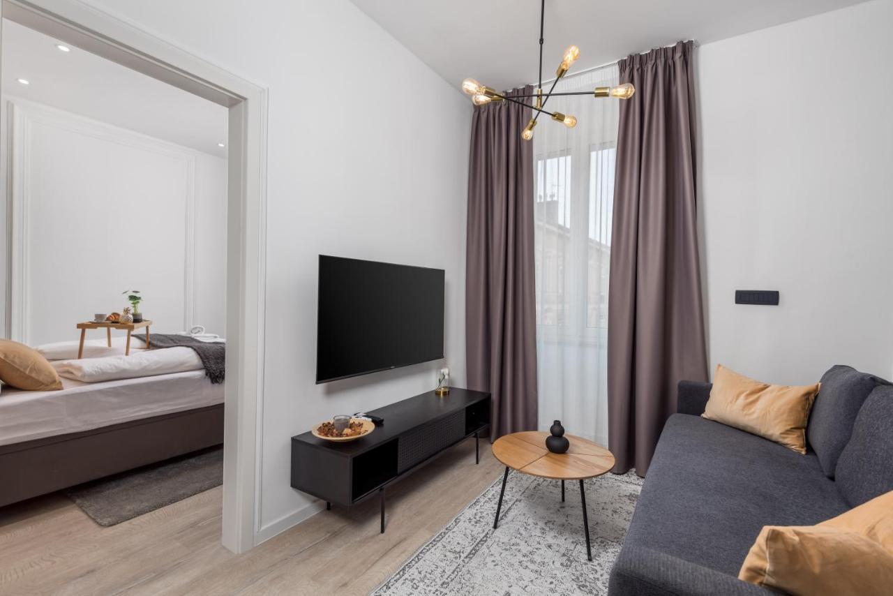 Apartments Diego Rijeka Buitenkant foto