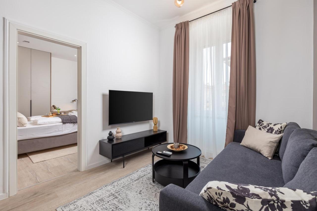 Apartments Diego Rijeka Buitenkant foto