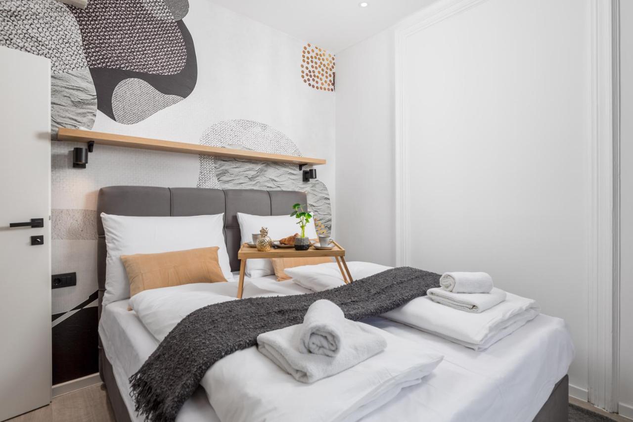 Apartments Diego Rijeka Buitenkant foto